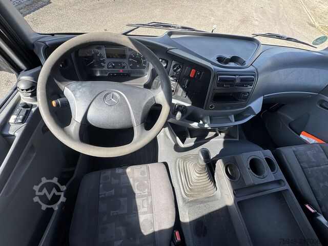 Axor 1829 L flatbed, 7.35 m, air suspension Mercedes-Benz Axor 1829 L Pritsche 7,35m, Luftfederung