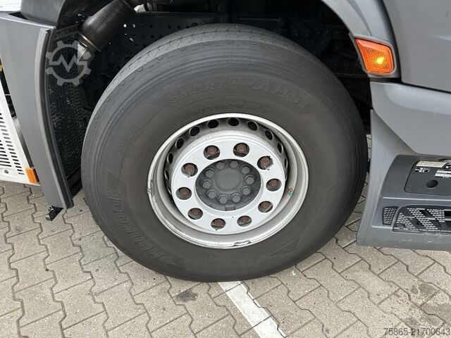 Standard tractor Mercedes-Benz Actros 1845 Gigaspace / Tacho V2 / Blower - PTO...