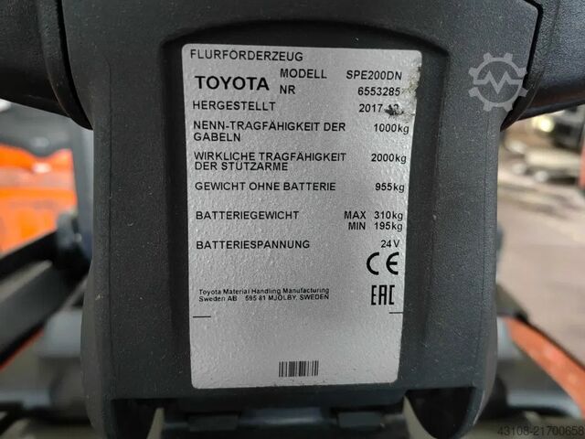 Pallet stacker TOYOTA SPE200DN