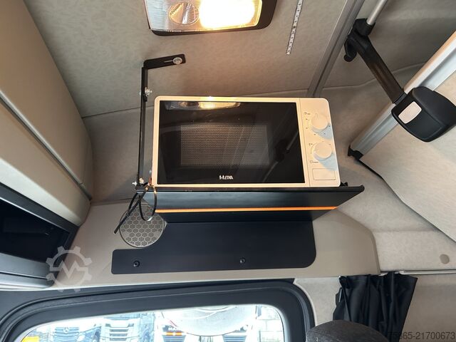 Standard tractor Mercedes-Benz Actros 1845 Streamspace / 518 dkm / Tacho V2 / ...