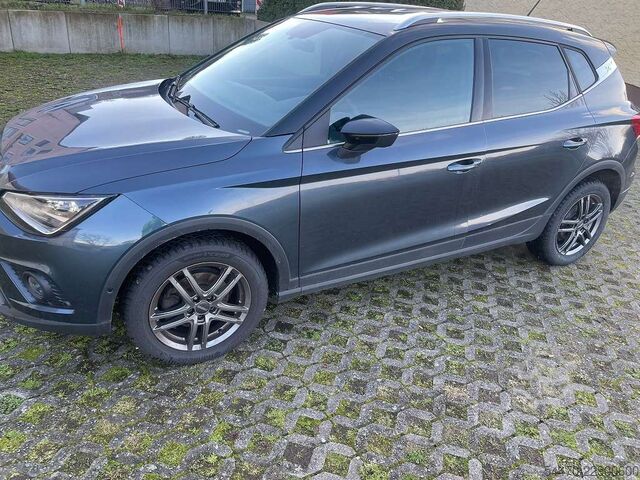 Pkw SEAT ARONA TGI FR