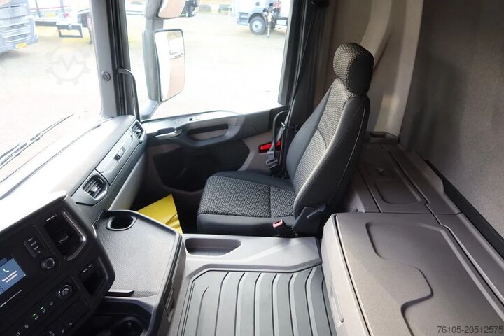 Box body Scania P280 4x2 Bak + Dhollandia Klep 2000 KG