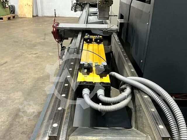 CNC horizontal machining center Elumatec SBZ 130