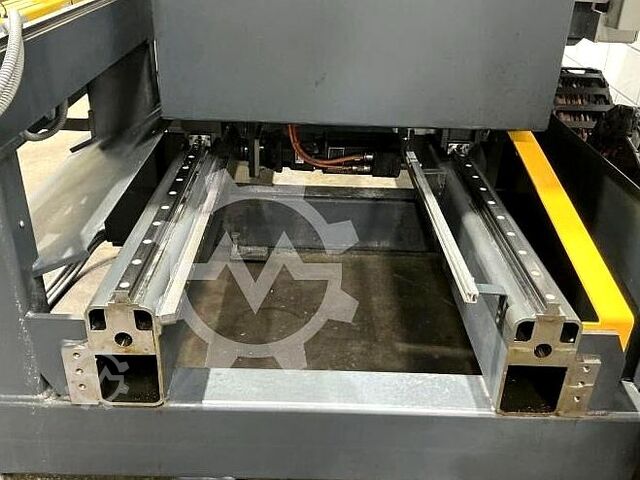 CNC horizontal machining center Elumatec SBZ 130