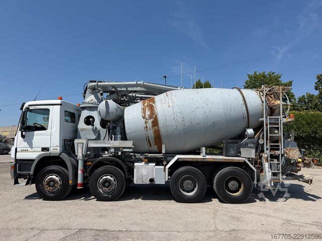 Concrete pump truck Mercedes-Benz Actros 4144 B