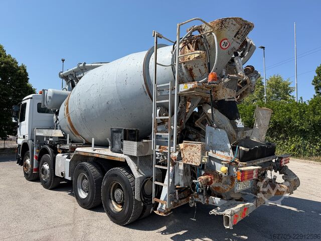 Concrete pump truck Mercedes-Benz Actros 4144 B