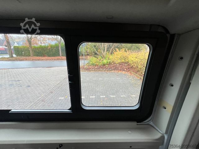 Kleinbus FIAT Ducato 3.0 Natural Power/CNG/Benzin 9 Sitze Pdc