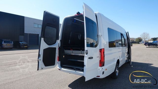 Motor coach MERCEDES-BENZ Sprinter Aveuro 519 CDI - 21 Sitze EURO 6