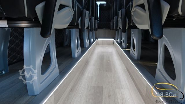 Motor coach MERCEDES-BENZ Sprinter Aveuro 519 CDI - 21 Sitze EURO 6