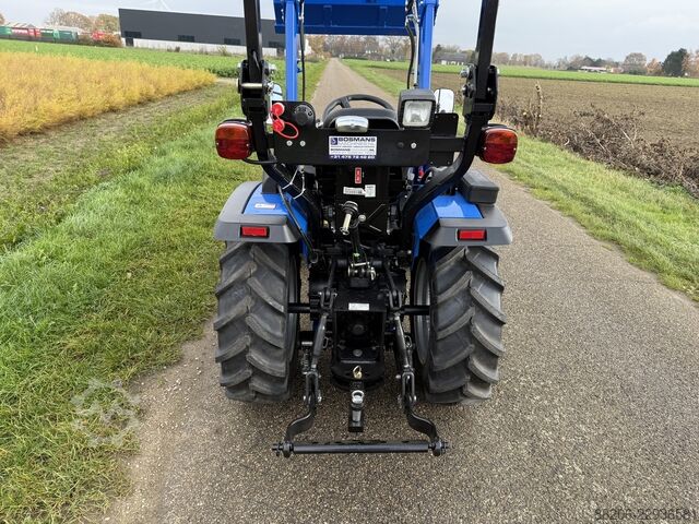 Solis 22 mini tractor NEW with front loader / wide agricultural tyres SOLIS minitractor NIEUW met frontlader / brede agribanden