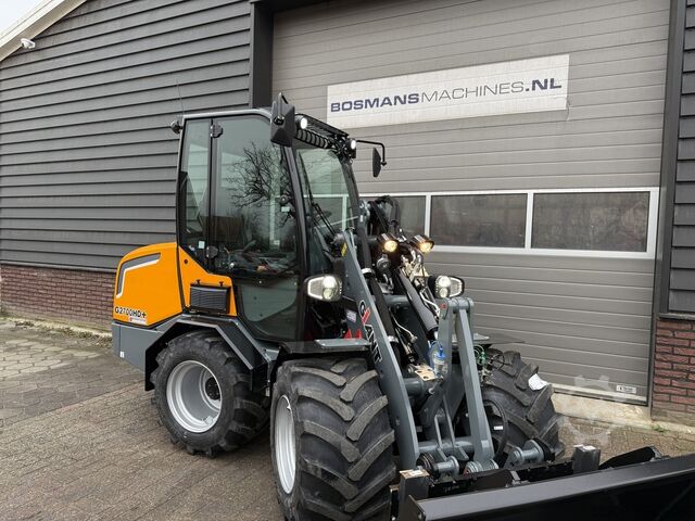 GIANT G2700 HD+ with cab mini loader NEW GIANT G2700 HD+ met cabine minishovel NIEUW