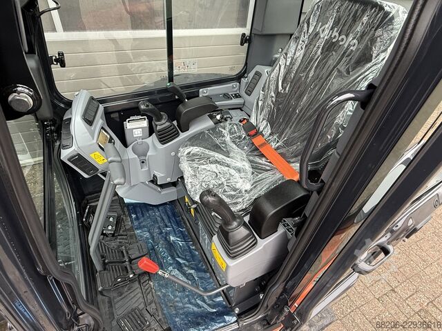 Kubota KX037 HI mini excavator NEW €740 LEASE KUBOTA KX037 HI minigraver NIEUW €740 LEASE
