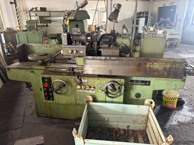 Cylindrical grinding machine TOS Hostivař BU 28/1000