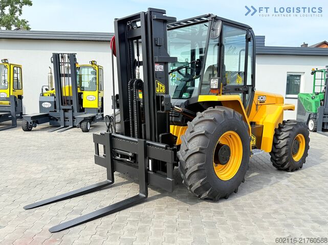 Off-road forklift JCB 940 / TRIPLEX 4500 / FREE-LIFT NEW TIRES