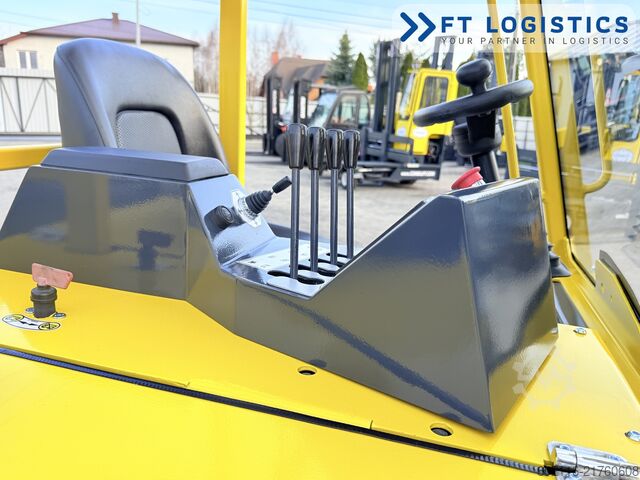 4-way forklift Combilift CB3000 GAS TRIPLEX 4900 FREE-LIFT