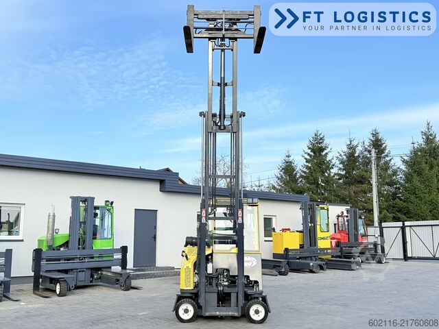 4-way forklift Combilift CB3000 GAS TRIPLEX 4900 FREE-LIFT