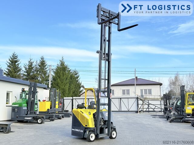 4-way forklift Combilift CB3000 GAS TRIPLEX 4900 FREE-LIFT
