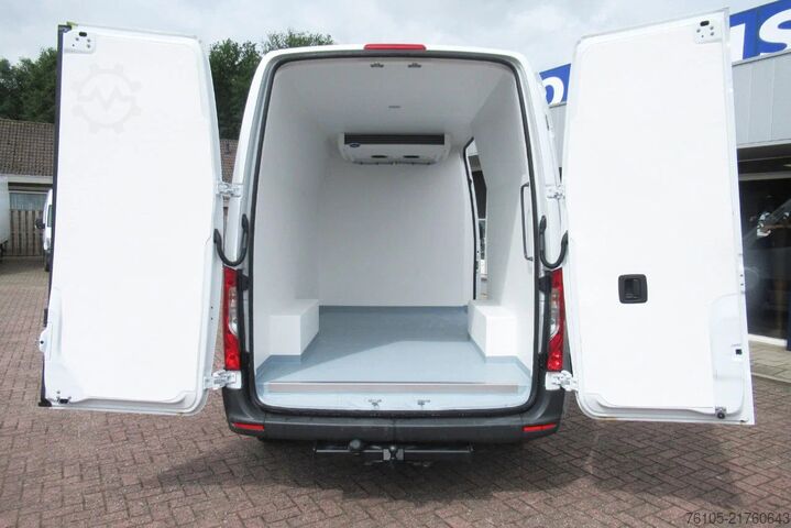 Refrigerated/freezer transport (delivery van) Mercedes-Benz Sprinter 317 CDI Koel / Vries/ verwarmen Carrie...