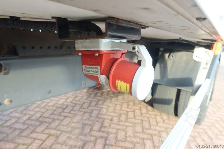 Refrigerated/freezer transport Volvo FE 280 4x2 Carrier Supra 1250 Koel/ Vries+ BAR ...