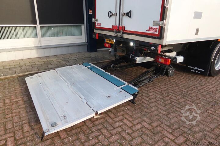 Refrigerated/freezer transport Volvo FE 280 4x2 Carrier Supra 1250 Koel/ Vries+ BAR ...