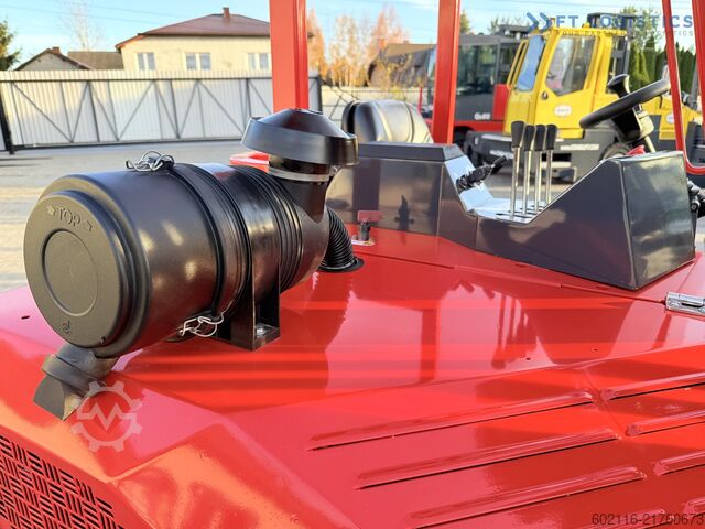 4-way forklift Combilift C3000CB GAS TRIPLEX 4900 FREE-LIFT