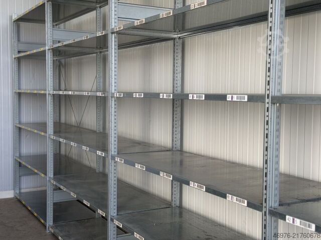 High-bay warehouse shelving SSI Schäfer R3000 Kistenregal Regallänge: 8,19 lfm.