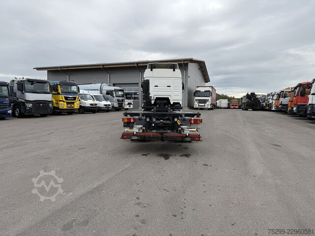 MAN TGX 18.400 4x2 BDF/tail lift MAN TGX 18.400 4x2 BDF/HB
