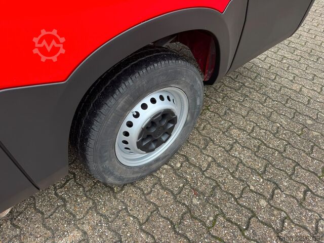 Panel van IVECO Daily 35S16 Hi-Matic Kastenwagen L2H2*2 Stück*