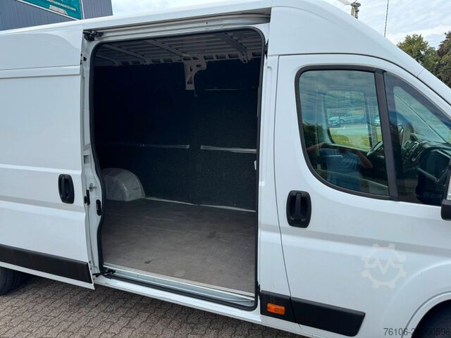 Panel van FIAT Ducato Maxi Grossr.-Kasten 35 140 L5H2