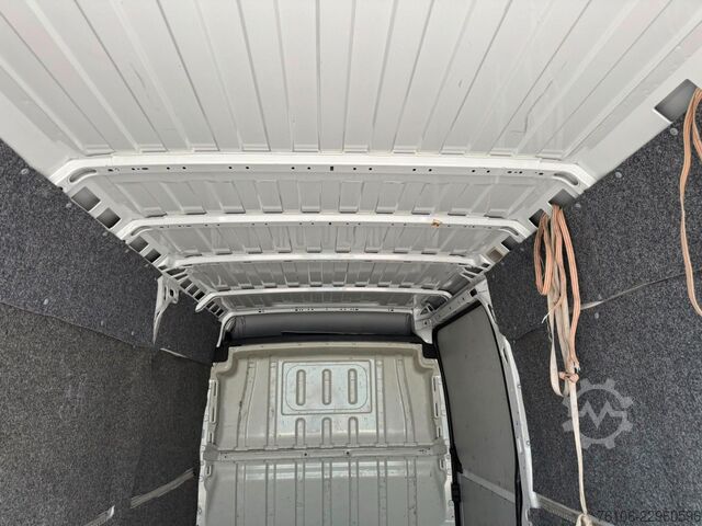 Panel van FIAT Ducato Maxi Grossr.-Kasten 35 140 L5H2