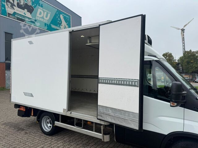 Kühltransporter IVECO Daily 35C14 Tiefkühlkoffer mit LBW **Carrier***