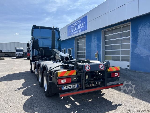 Hook lift truck DAF CF 510