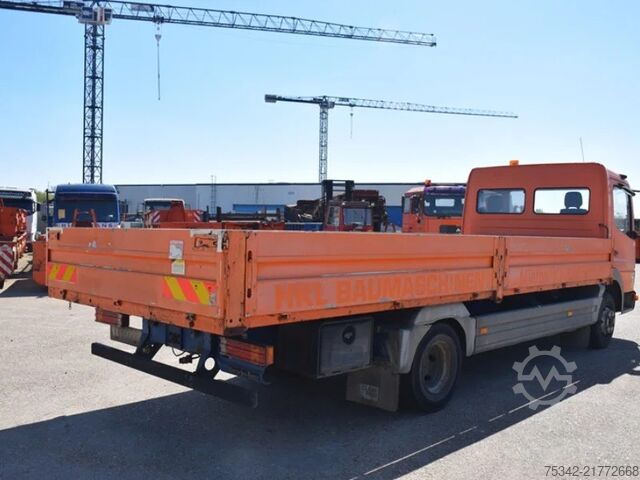 Loading platform Mercedes-Benz Atego 818
