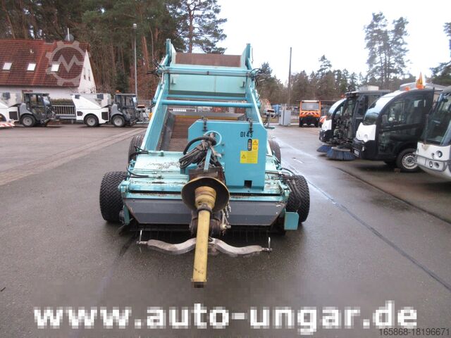 Municipal vehicle Kässbohrer BeachTech STR 2000 BeachCleaner