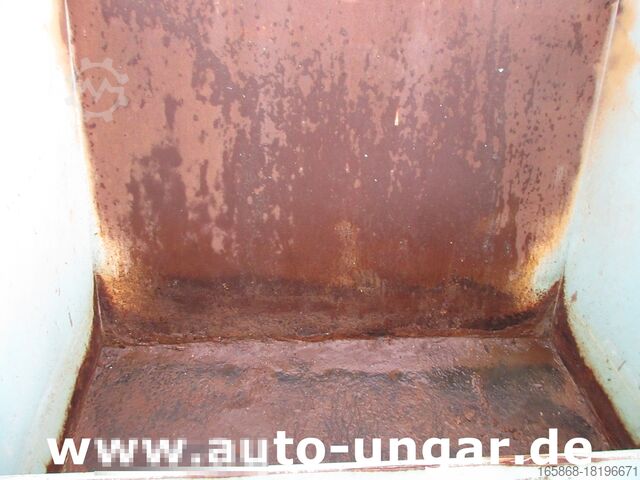 Municipal vehicle Kässbohrer BeachTech STR 2000 BeachCleaner