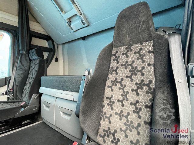 Standard tractor unit Scania R 460 A4x2NA RETARDER PTO PARK AIRCO SUPER!