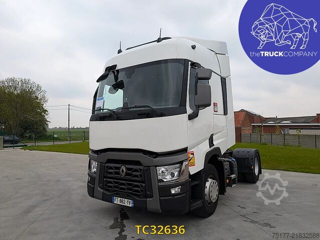 Standard-SZM Renault T 440