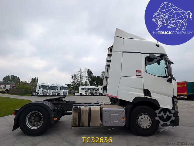 Standard-SZM Renault T 440