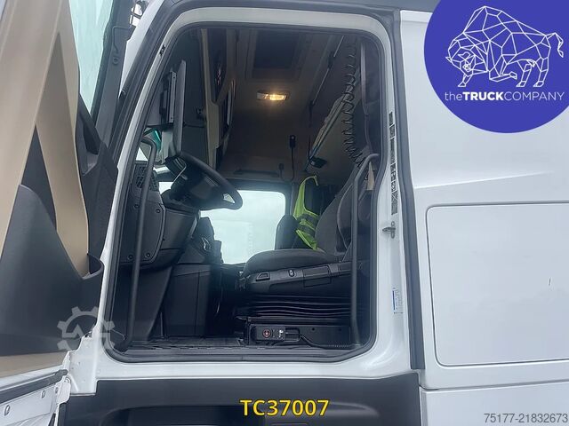 Standard-SZM Mercedes-Benz Actros L Pro Cabin 1845