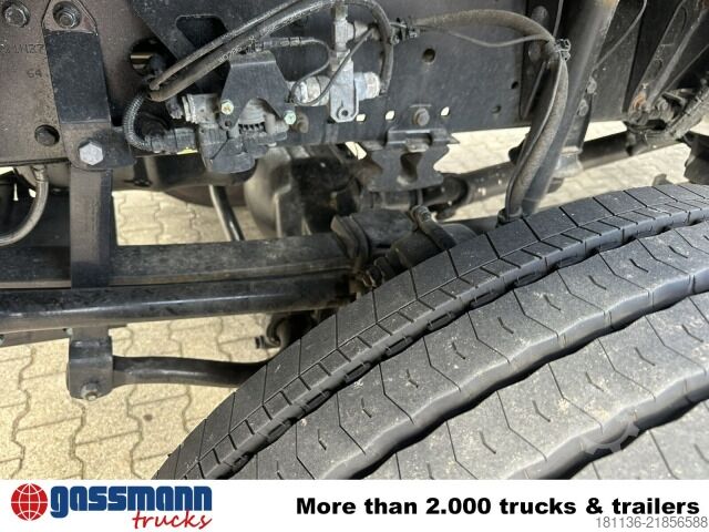 Standard tractor unit MAN TGS 33.540 6x6 BB CH, Navi, Motorabtrieb