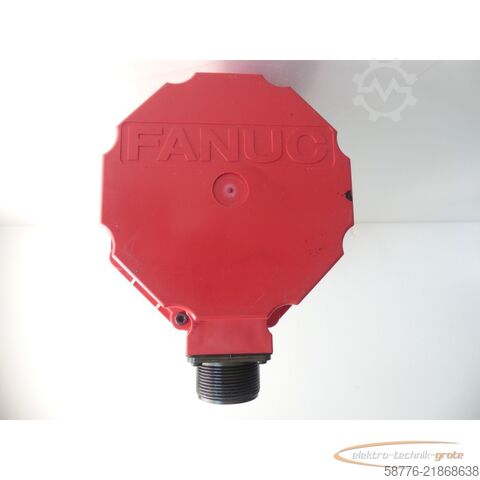 Control unit Fanuc GE  A06B-0128-B176 # 7000 ?6/3000 AC Servo Motor Seriennummer: C009C2874