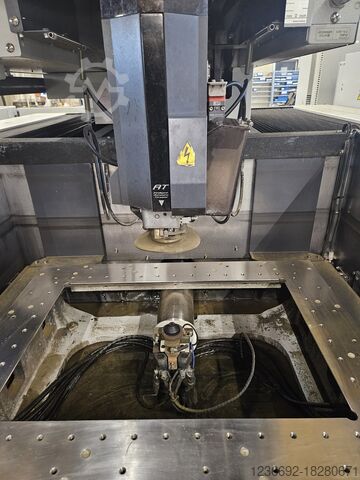 Drahterodiermaschine Mitsubishi Drahterodiermaschine MV 2400R