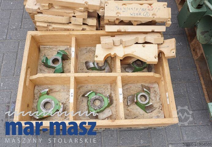 Profile milling machine for corner cuts Bäuerle PM250