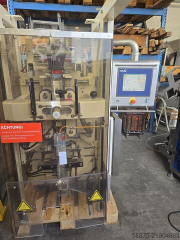 Bag forming, filling and sealing machine Aquarius GEA CFS Smart Packer S180