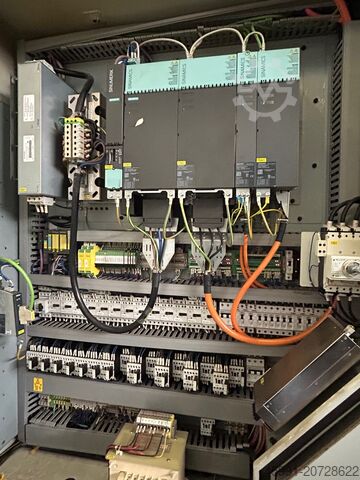 Vertical machining center Spinner VC 1460