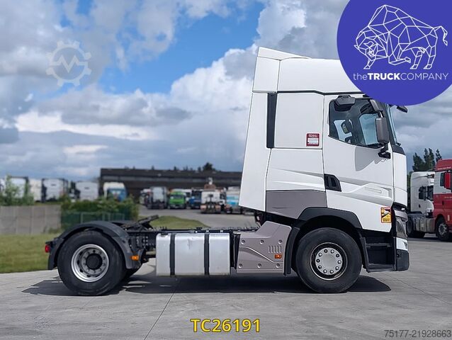 Standard-SZM Renault T 520