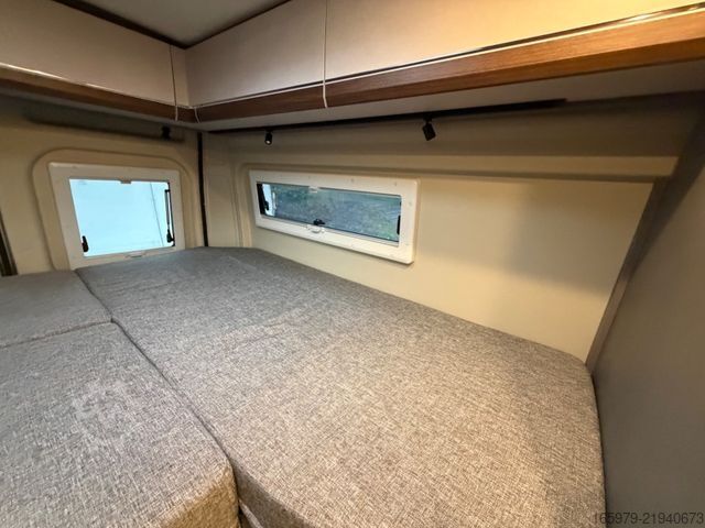 Kastenwagen Wohnmobil / Campervan PÖSSL Summit 640 R