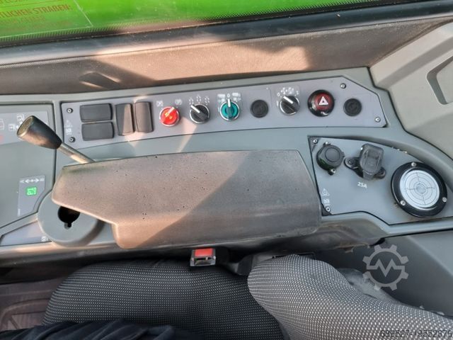 Teleskoparmstapler MERLO TF33.7 40km/h