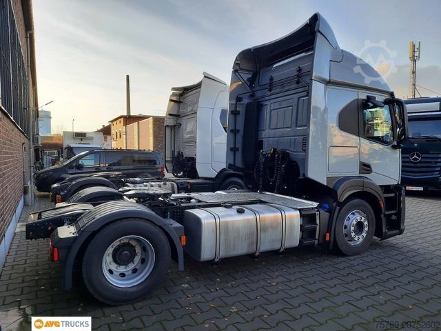 Standard SZM IVECO S-WAY 480 Intarder Standklima 2xTank