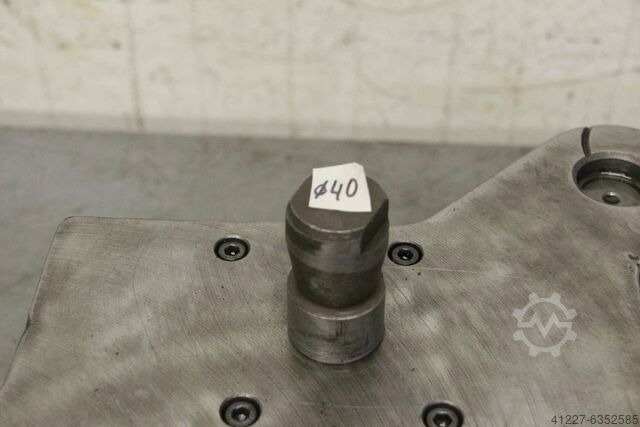 2-column punching tool VEB Auer Werkzeugbau A 125 x 250